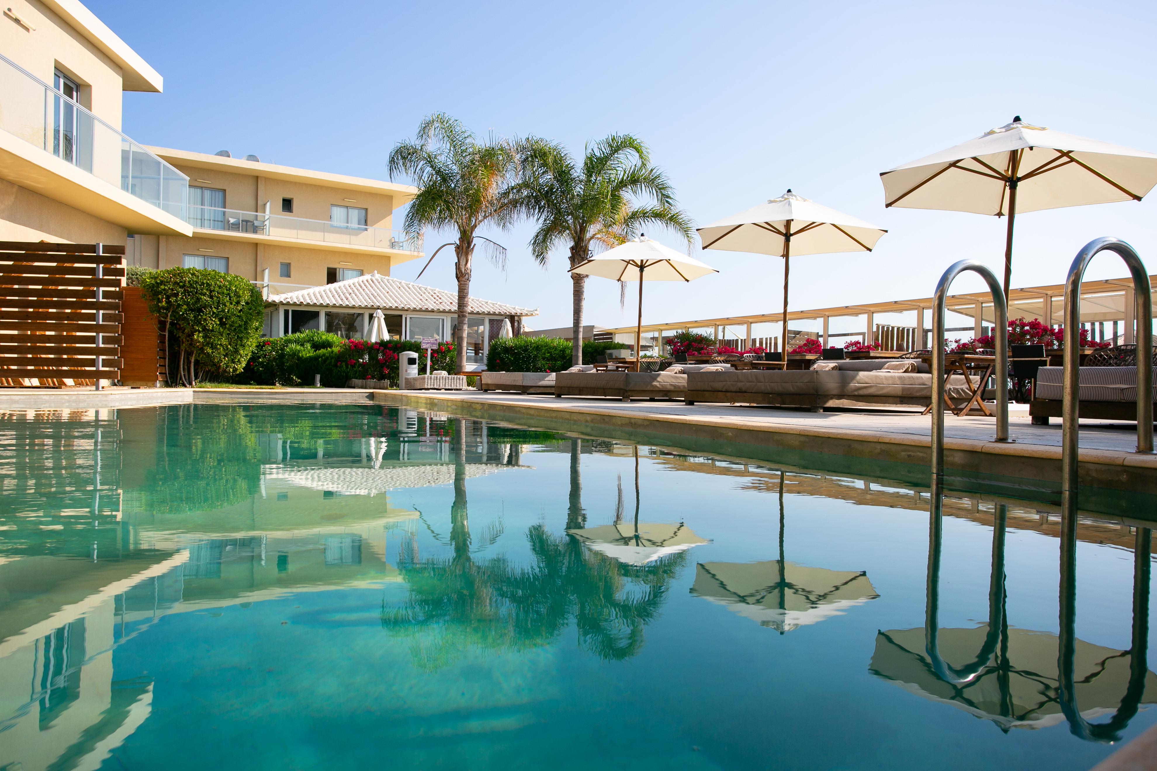 Sikyon Coast Hotel And Resort Ксилокастро Экстерьер фото