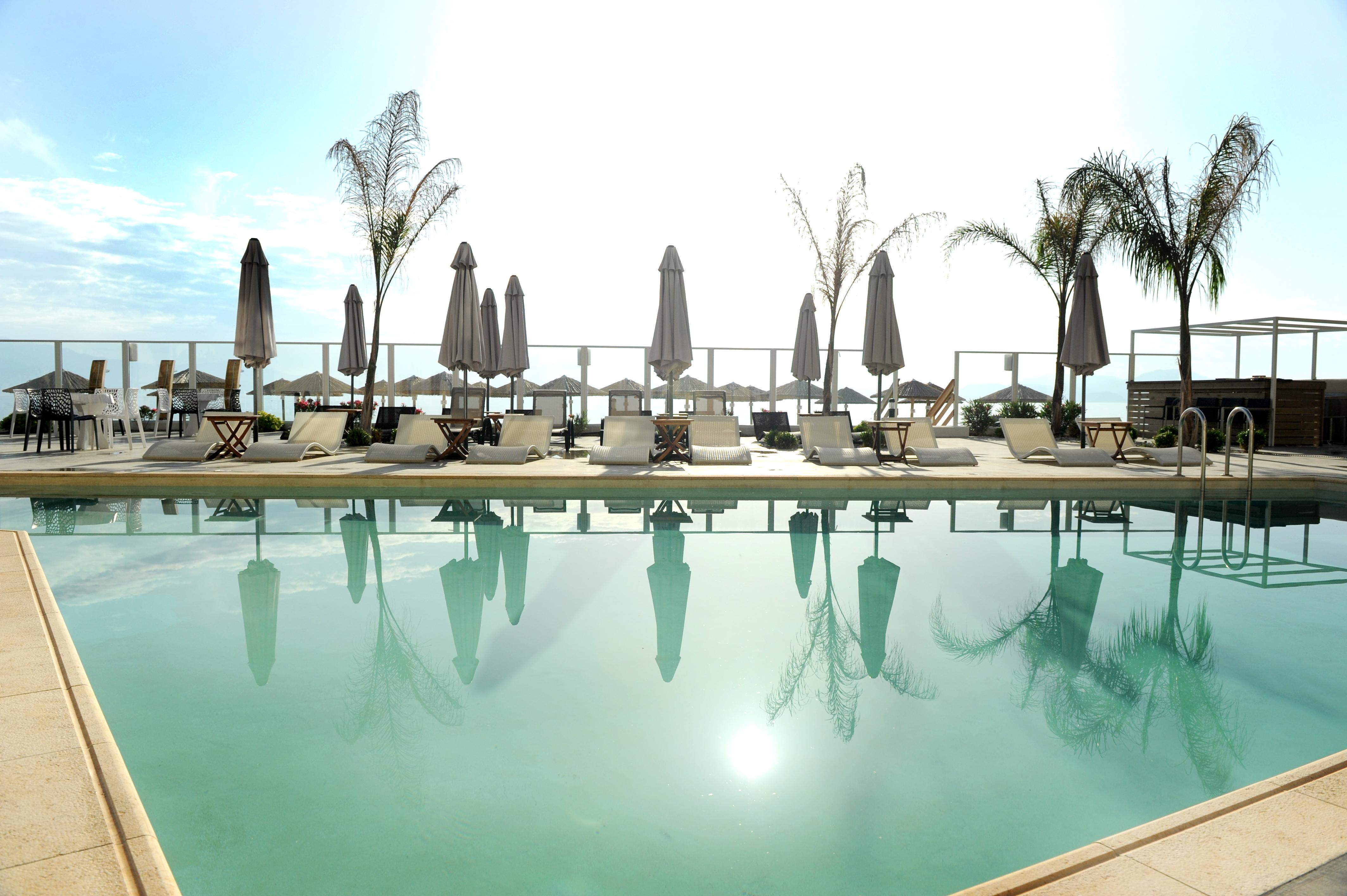Sikyon Coast Hotel And Resort Ксилокастро Экстерьер фото