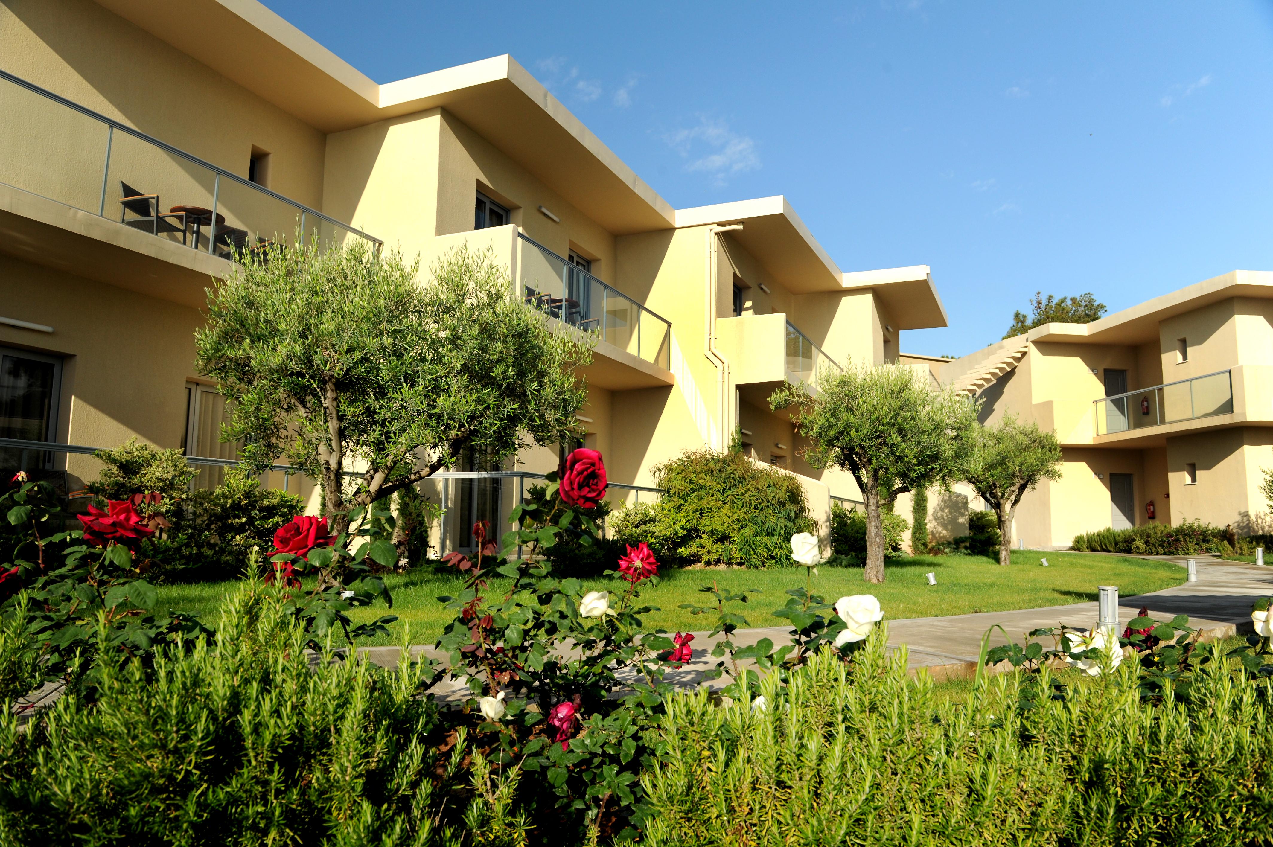 Sikyon Coast Hotel And Resort Ксилокастро Экстерьер фото