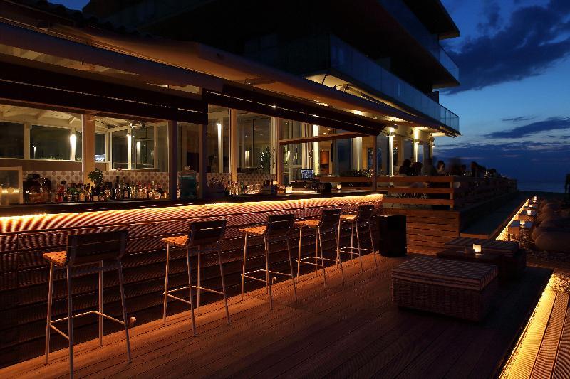 Sikyon Coast Hotel And Resort Ксилокастро Экстерьер фото